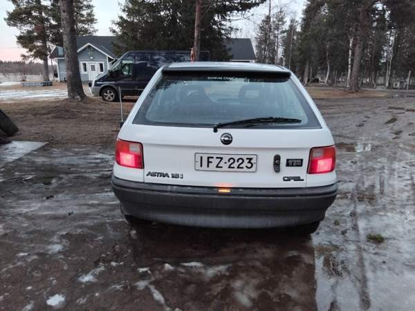 Opel Astra Kittilä – foto 6
