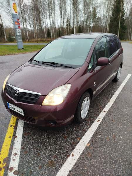 Toyota Corolla Verso Raasepori - изображение 5