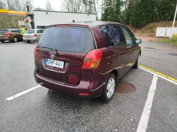 Toyota Corolla Verso Raasepori - изображение 7