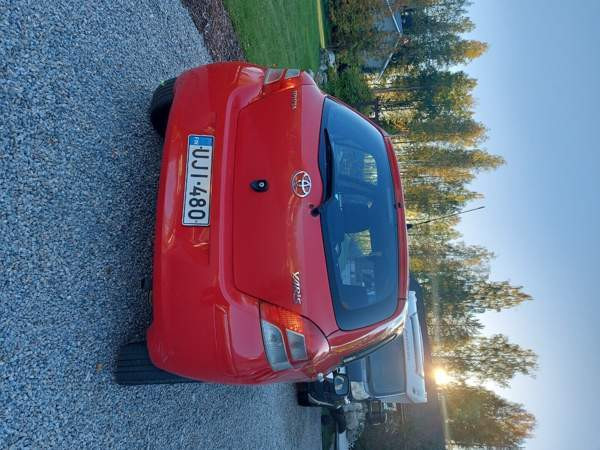 Toyota Yaris Luga - valokuva 5