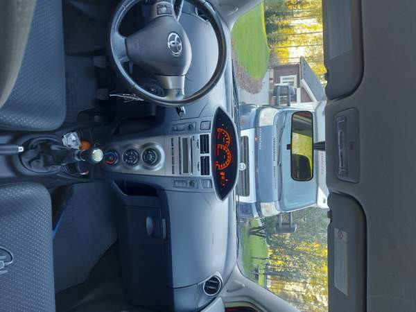 Toyota Yaris Luga - valokuva 7