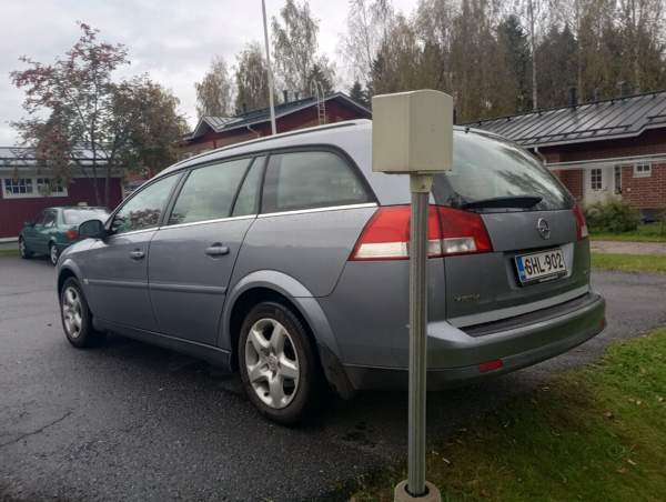 Opel Vectra Mikkeli - valokuva 4
