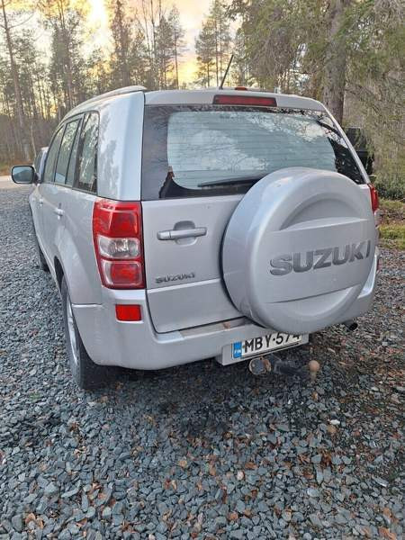 Suzuki Vitara Kuusamo - valokuva 2