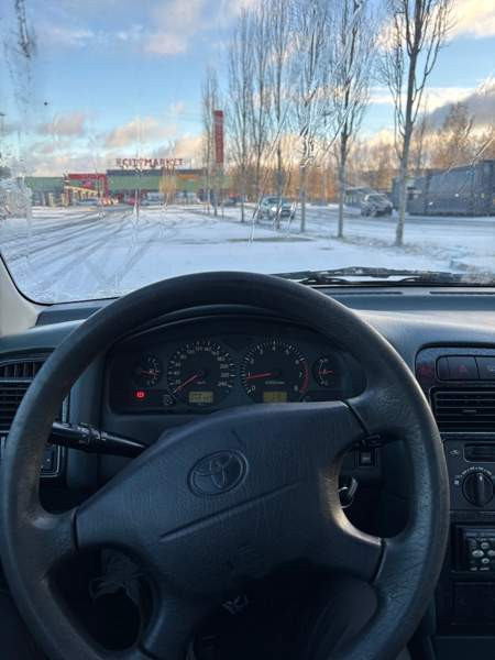 Toyota Avensis Куопио - изображение 8