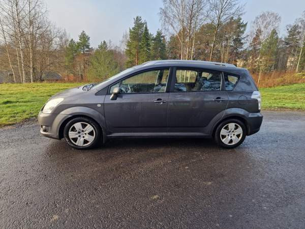 Toyota Corolla Verso Ylöjärvi - valokuva 7