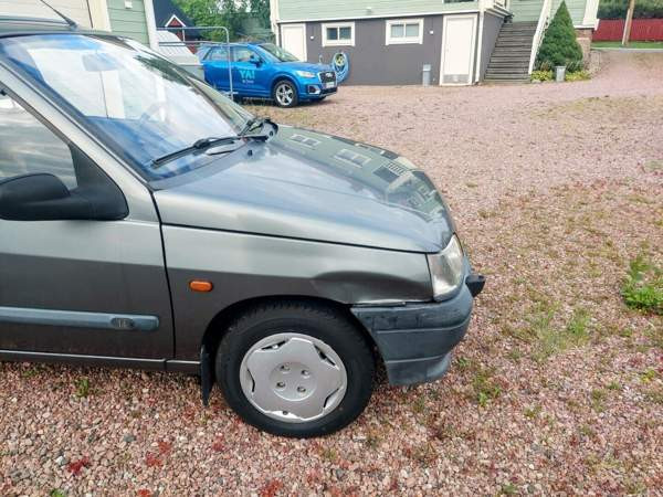 Renault Clio Kristiinankaupunki - photo 3