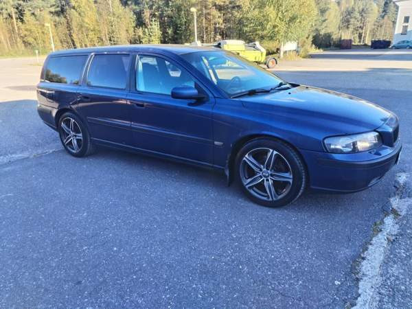 Volvo V70 Kurikka - valokuva 4