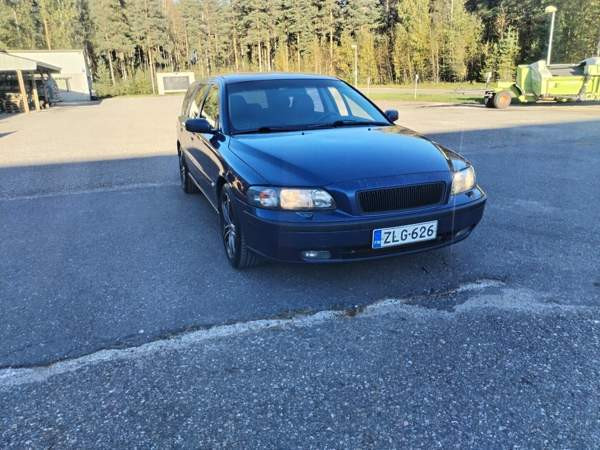 Volvo V70 Kurikka - valokuva 3