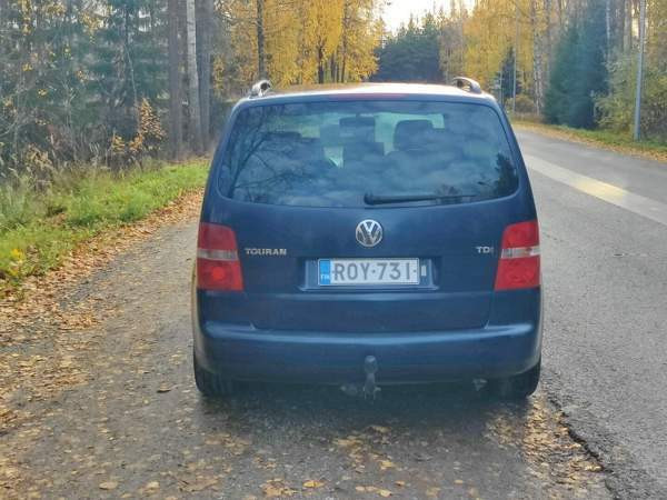 Volkswagen Touran Helsinki - изображение 6