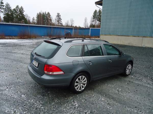 Volkswagen Golf Joensuu - valokuva 3
