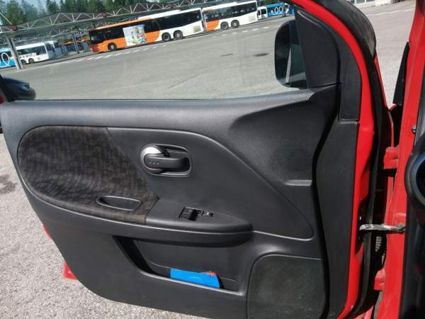 Nissan Note Espoo - valokuva 8