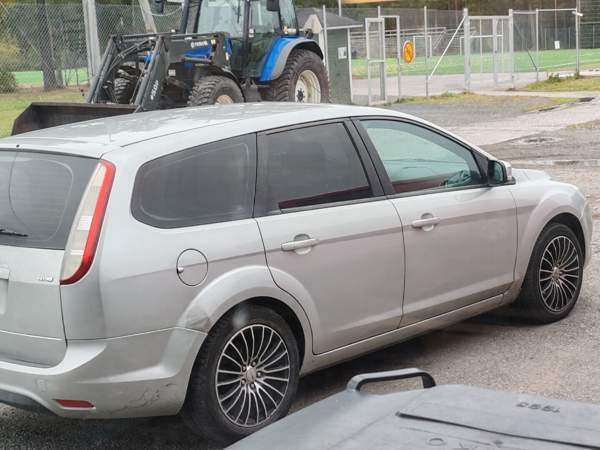 Ford Focus Kokkola - valokuva 1