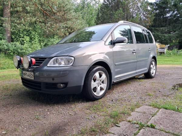 Volkswagen Touran Рахе - изображение 1