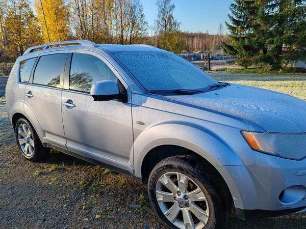 Mitsubishi Outlander Ylitornio - valokuva 3