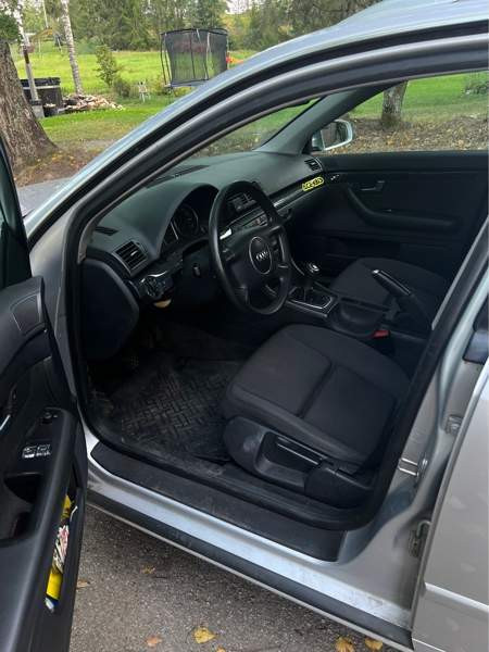 Audi A4 Vihti - valokuva 4