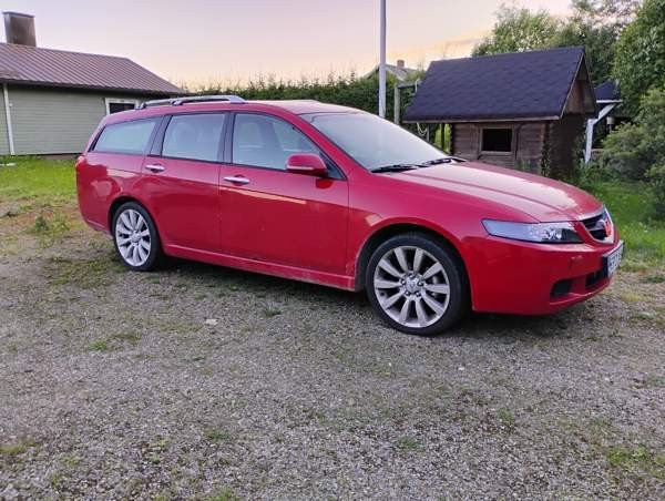 Honda Accord Punkalaidun - photo 1