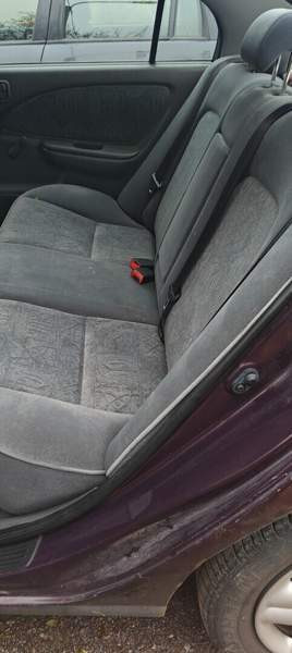 Toyota Avensis Луга - изображение 4