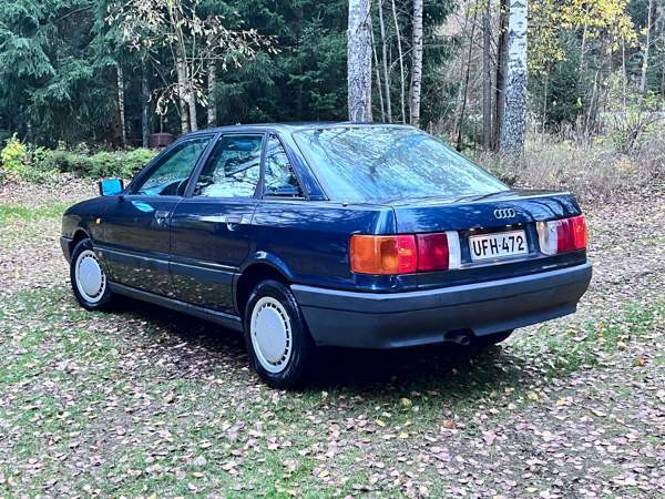Audi 80 Хювинкяя - изображение 5