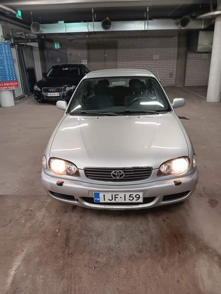 Toyota Corolla Helsinki - valokuva 1