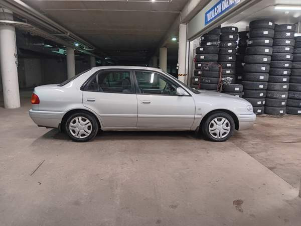 Toyota Corolla Helsinki - valokuva 3