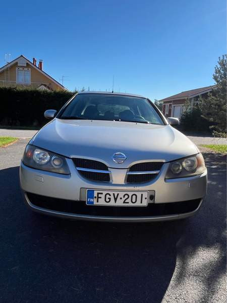 Nissan Almera Lieto - valokuva 4