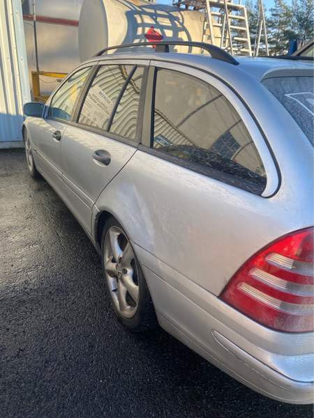 Mercedes-Benz C Ilmajoki - valokuva 2