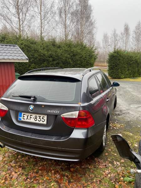 BMW 320 Tohmajärvi - valokuva 4