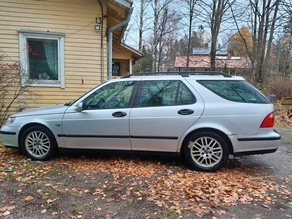 Saab 9-5 Vantaa - valokuva 1