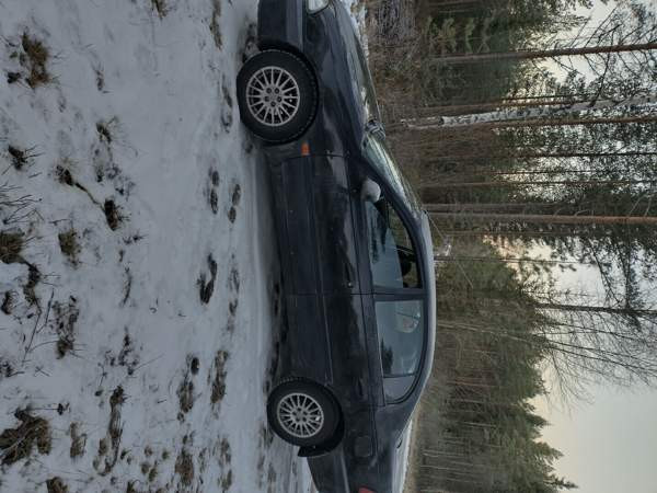 Toyota Avensis Pudasjärvi - valokuva 4