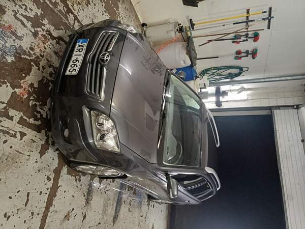 Toyota Avensis Laitila - photo 2