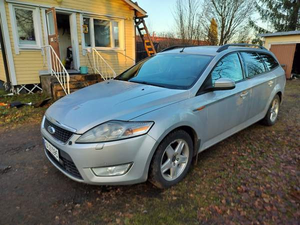 Ford Mondeo Iisalmi - valokuva 4