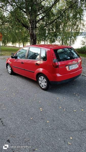 Ford Fiesta Tampere - valokuva 6