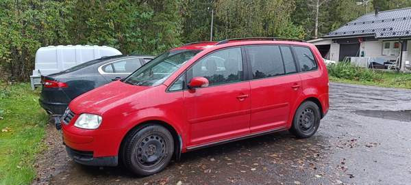 Volkswagen Touran Ylikiiminki - photo 5