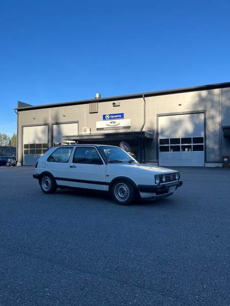 Volkswagen Golf Savonlinna - valokuva 1