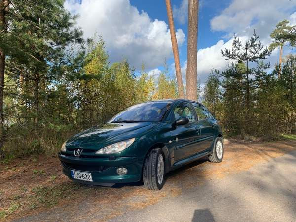 Peugeot 206 Киркконумми - изображение 1