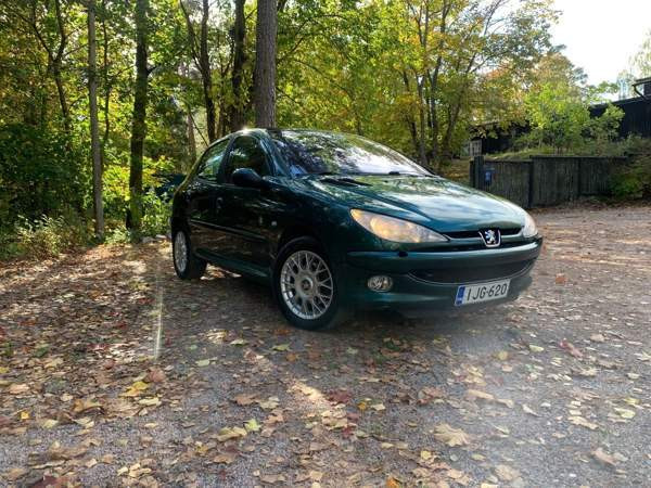Peugeot 206 Киркконумми - изображение 8