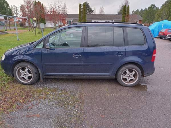 Volkswagen Touran Hämeenkyrö - photo 3