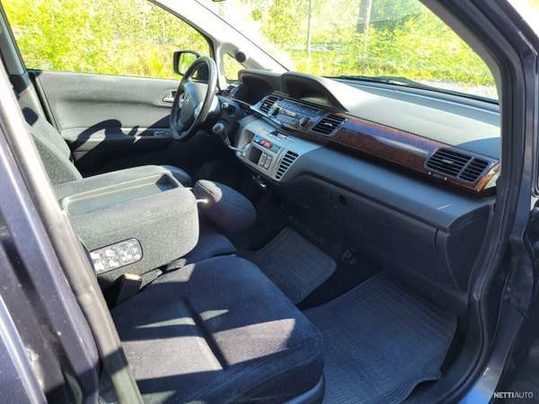 Honda FR-V Imatra – foto 5