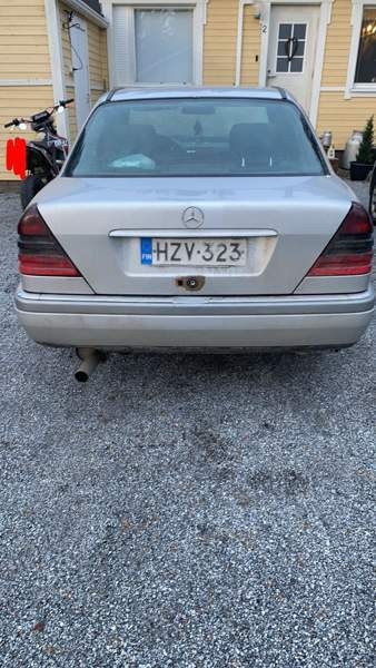 Mercedes-Benz C Hämeenkyrö - изображение 4