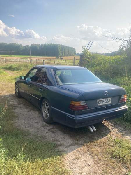 Mercedes-Benz 230 Nurmijärvi - valokuva 2