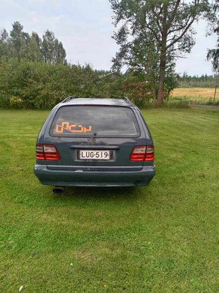 Mercedes-Benz E Jalasjärvi - photo 4