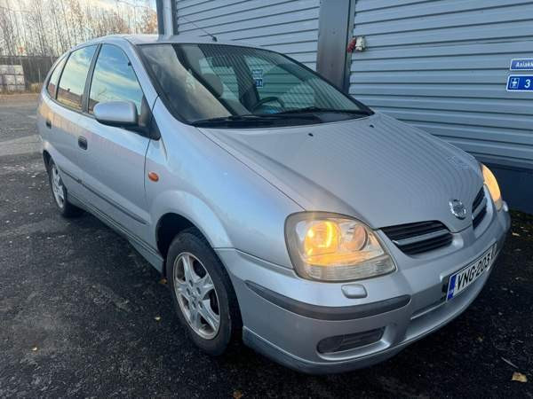 Nissan Almera Tino Kemin - valokuva 2