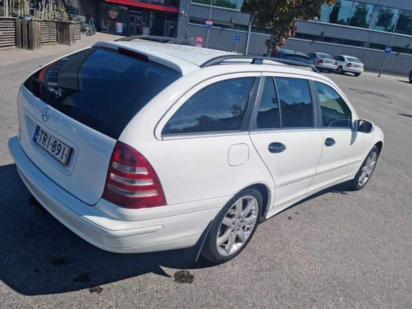 Mercedes-Benz C Helsinki - valokuva 4
