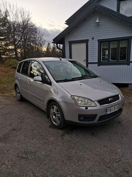 Ford C-Max Glebychevo - valokuva 3