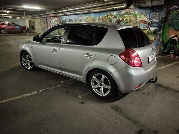 Kia Ceed Macau - valokuva 1