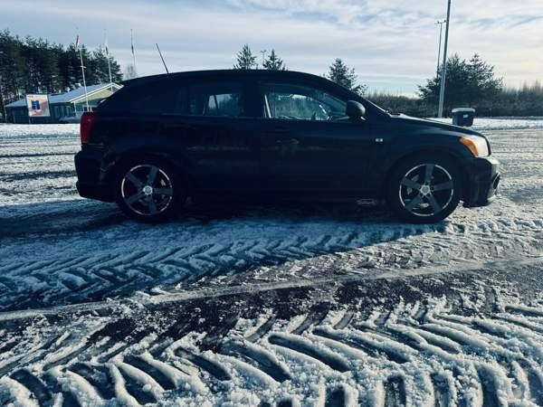 Dodge Caliber Haemeenlinna - photo 2