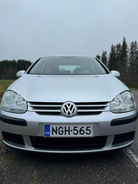 Volkswagen Golf Каяни - изображение 2