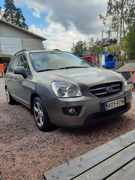 Kia Carens Lieto – foto 1