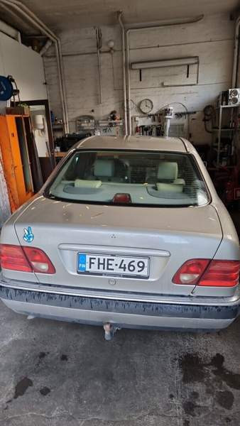 Mercedes-Benz 230 Kiuruvesi - photo 2