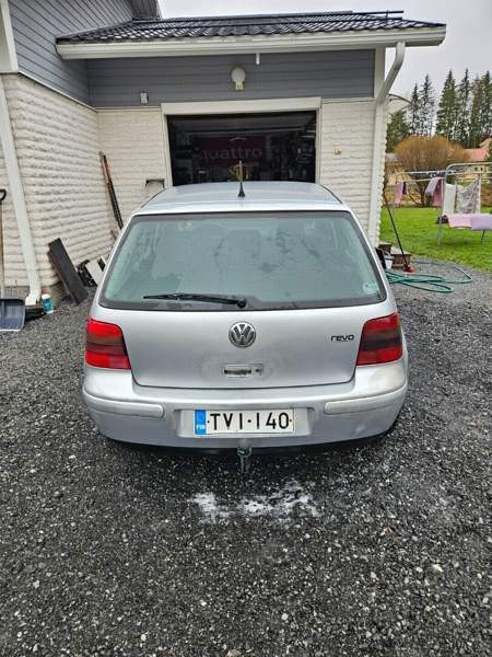 Volkswagen Golf Lempaeaelae – foto 3